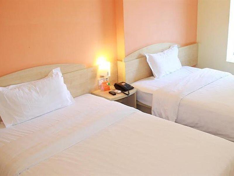 7 Days Premium Tangshan Xin Hua Street Branch Hote Buitenkant foto
